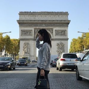 Meet your Posher, Alison